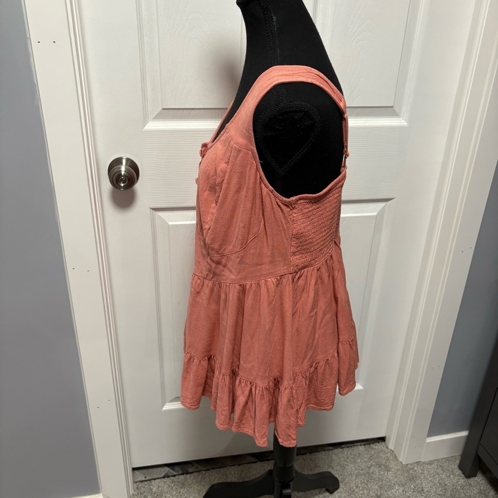 Torrid Tank - Picture 2 of 6